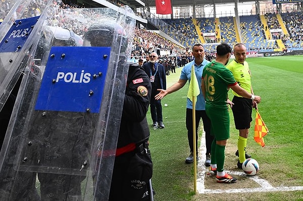 Kritik maçta Ankaragücü küme düştü. Görseli