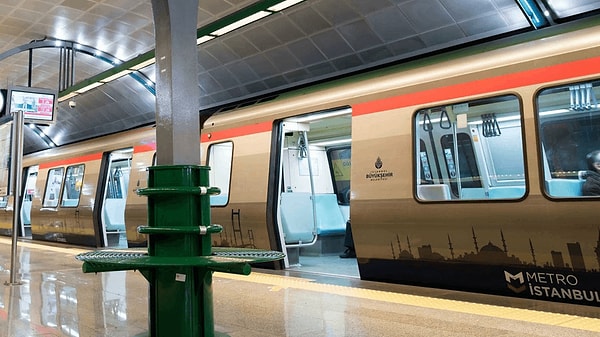 M8 (Bostancı-Parseller) 2025 Metro Saatleri: M8 Metro Kaç Dakikada Bir Gelir?
