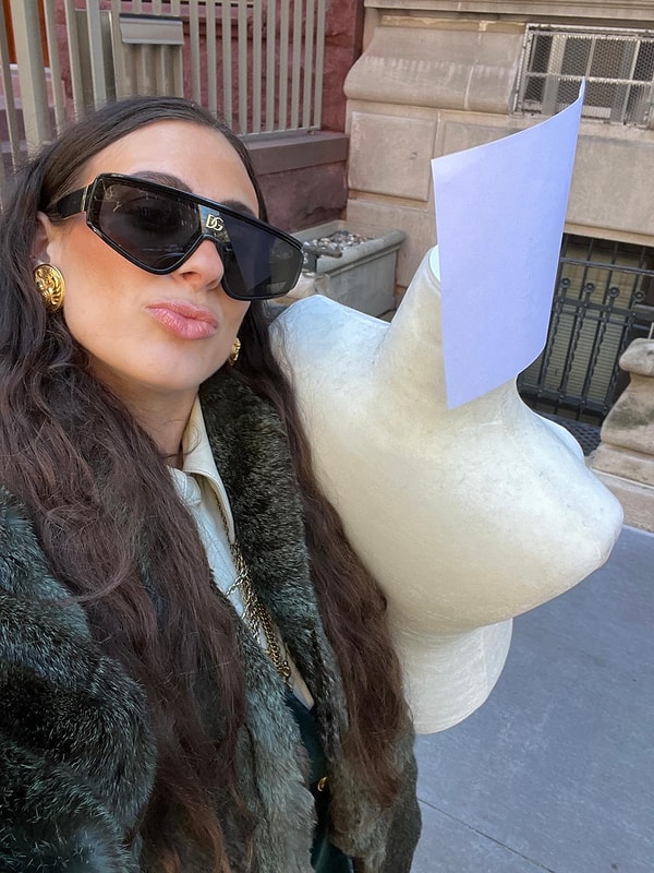 New York’ta yaşayan 35 yaşındaki üç çocuk annesi Ariana Rodriguez, son altı ayda çöpten tam yaklaşık 1 milyon TL değerinde eşya çıkardı. Görseli