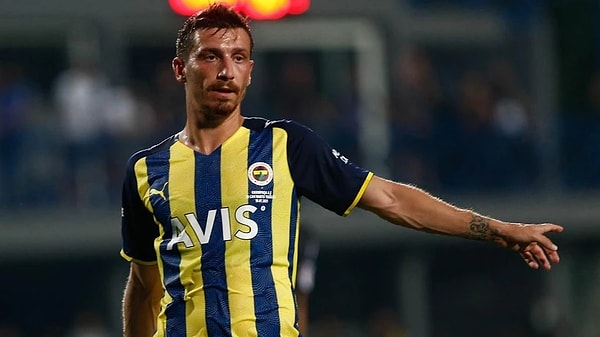 Bir Galatasaray taraftarı ise "ayağı kesilecek" iddiaları sonrası duygusal bir mesaj paylaştı.
