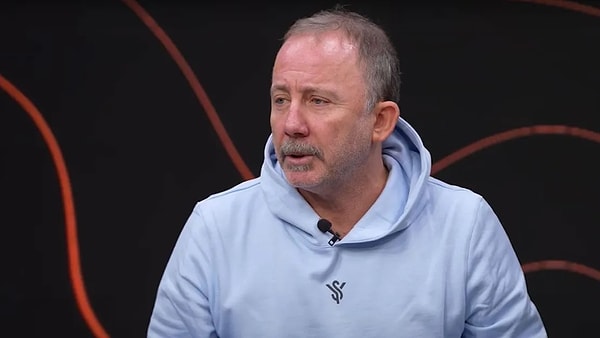 Sergen Yalçın, Kafa Sports'ta cevaplarıyla yine gündem olmayı sürdürüyor. Görseli