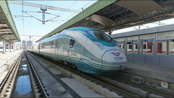 İstanbul-Ankara Hızlı Tren Kaç Saat Sürer?