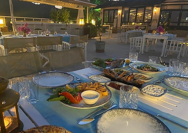 9. Tepe Restaurant
