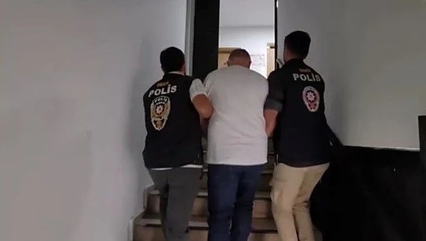 Bu yöntemle çok sayıda yurttaşın mağdur edilirken, dolandırıcıların  yaklaşık 100 milyon TL’lik vurgun yaptıkları ortaya çıktı. Görseli