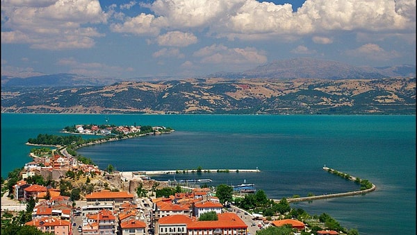 10. Eğirdir (Isparta)