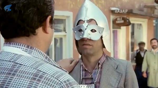 At yarışının kendisini anlatamaması üzerinden at yarışı temalı 1984 yapımı "Atla Gel Şaban" filmine geçiş yapalım.