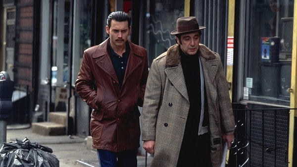 5. Donnie Brasco (1997) – Köstebek