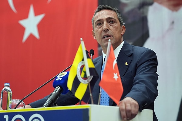 Fenerbahçe Kulübü, seçimli olağanüstü genel kurula gidiyor. Görseli