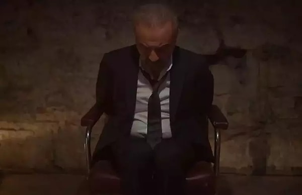 Ekrana kilitlenip İnci Taneleri izledik. Görseli