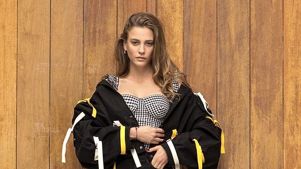 Senin auran Serenay Sarıkaya'yla aynı!