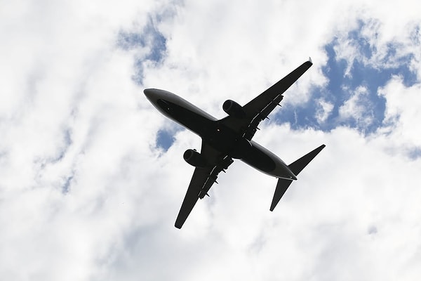 Jet stream’ler sayesinde uçaklar hız kazanıyor kazanmasına ama bu işin bir de ters yanı var: açık hava türbülansı.