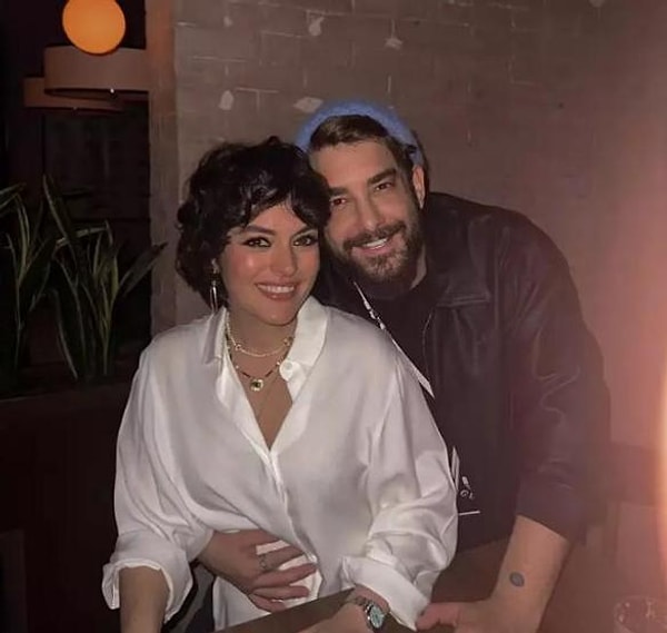 Geçtiğimiz aylarda ikilinin yolları adeta bir bıçak gibi kesildi. Görseli