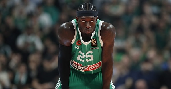 Eurohoops'a konuşan Nunn, Türkiye ve Yunansitan'dan teklif aldığını söyledi