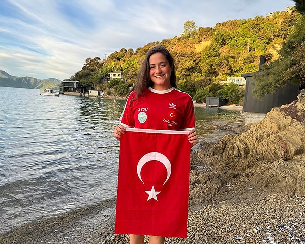 1. Aysu Türkoğlu Görseli