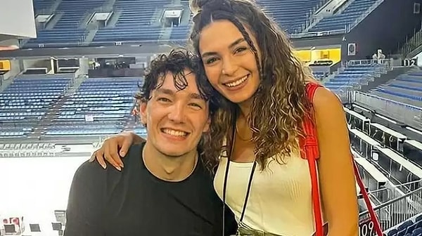 Cedi Osman'ın Yunanistan takımı Panathinaikos’a transfer olmasının ardından çiftin arasında soğuk rüzgarlar esmeye başladığı konuşulmuştu. Görseli