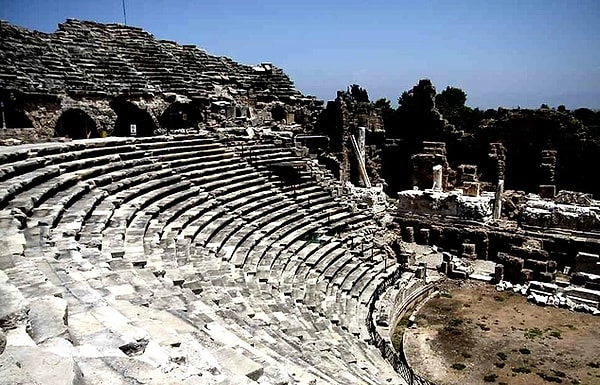 The Legend of the Ancient City of Side