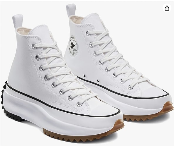 1. Amazon’da bugün indirimde olan Converse Unisex Chuck Taylor All Star spor ayakkabı, zamansız tasarımıyla tarzınızı tamamlıyor! Görseli