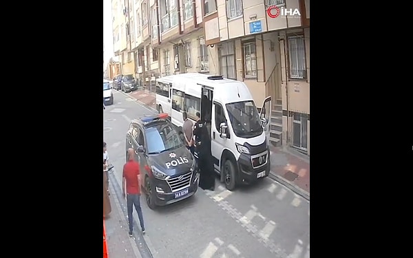 Çocuklar bazen fazla hareketli ve dikkatsiz olabiliyor. Görseli