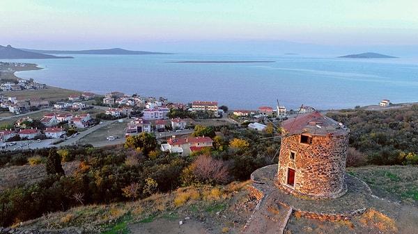 Cunda Adası Hakkında Genel Bilgi Görseli