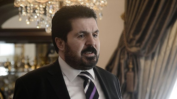 AKP’nin tanınan isimlerinden Savcı Sayan’ın yaptığı paylaşım çok konuşuldu. Görseli