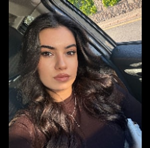 Ceren Tarı Yazar Profil Resmi