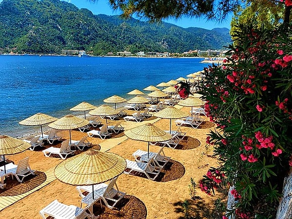 Marmaris'te Sezona Göre Otel Seçimi