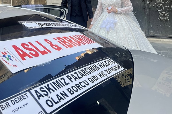 "Aşkımız pazarcının halciye olan borcu gibi hiç bitmesin"