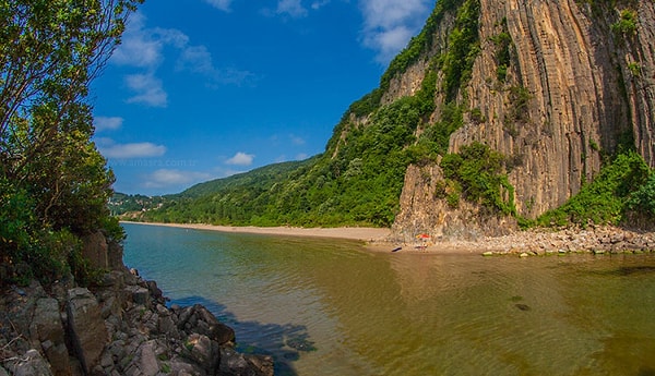 Guzelcehisar Beach