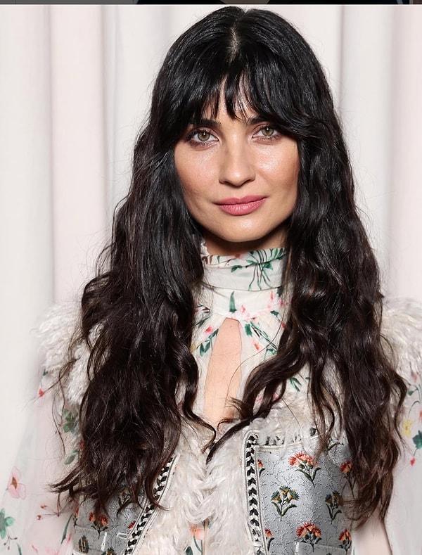 Tuba Büyüküstün Güncel Projeleri