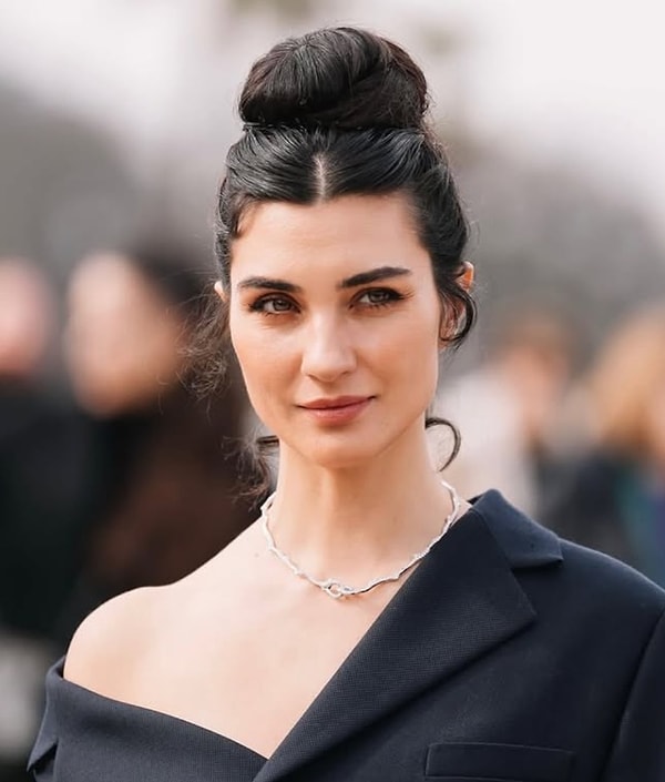 Tuba Büyüküstün’ün Ödülleri ve Adaylıkları