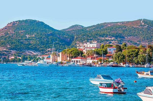 İzmir'de Bütçenize Göre Otel Seçenekleri