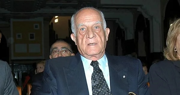 İnan Kıraç Kimdir?