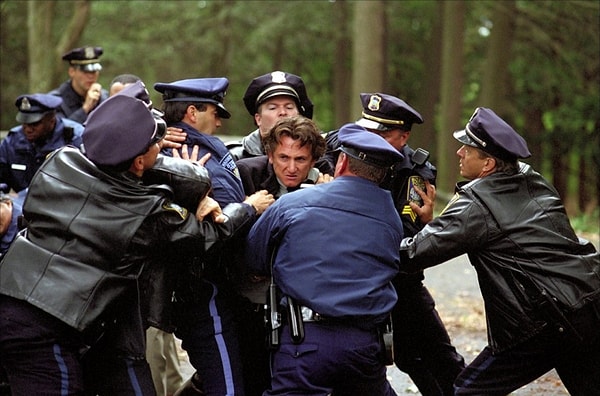1. Mystic River (2003) Görseli