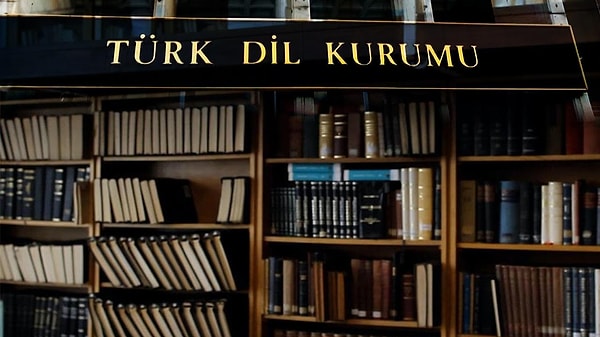 12. Türk Dil Kurumu hangi yıl kurulmuştur?