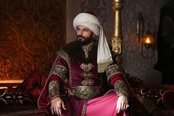 TRT 1 ekranlarında yayınlanan Mehmed: Fetihler Sultanı dizisine sürpriz bir oyuncu dahil oluyor