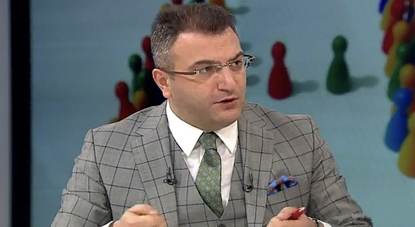 Cem Küçük'ten Altan Sancar'a: "Sen ilk önce soğuk cüzdandaki parayı açıkla." Görseli