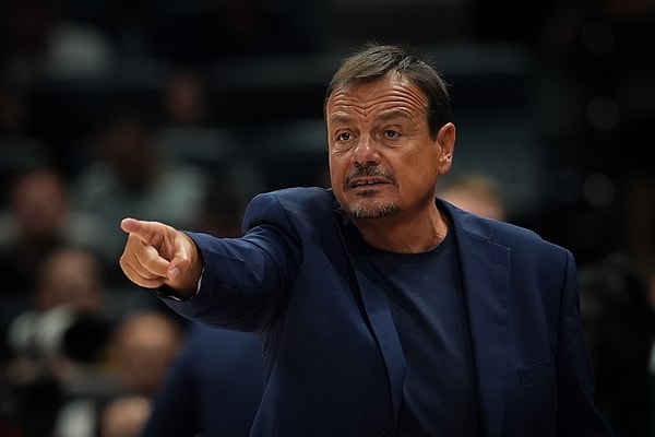 Yunanistan basınının hedefinde Ergin Ataman var. Görseli
