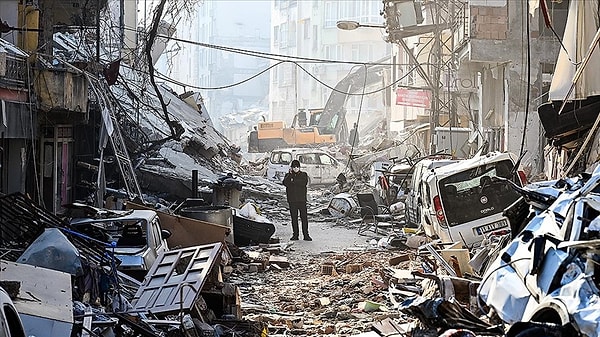 Kahramanmaraş depreminde yaşanan acılar tazeliğini koruyor. Görseli
