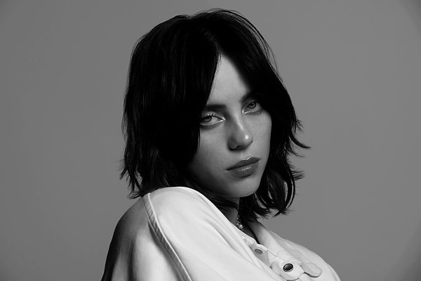 Kesinlikle Billie Eilish!