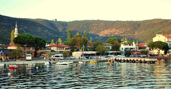 3. Narli Village Centre