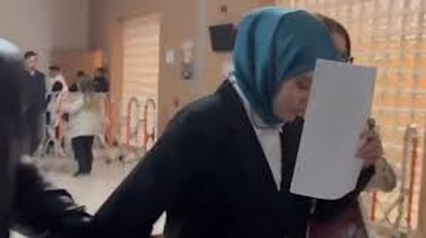 Zehra Kınık’ın yargılandığı davada bugün karar açıklandı. Görseli