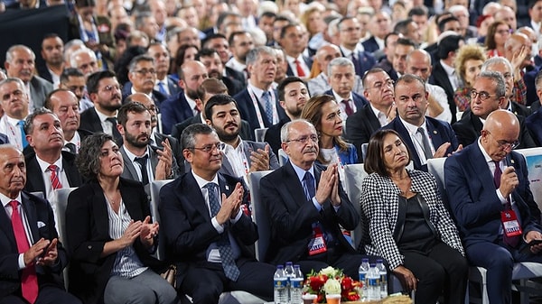 Özgür Özel’in, Kemal Kılıçdaroğlu’nu mağlup ederek CHP’nin başına geçtiği kurultayın şaibeli olduğu iddiası hakkında soruşturma başlatılmıştı. Görseli