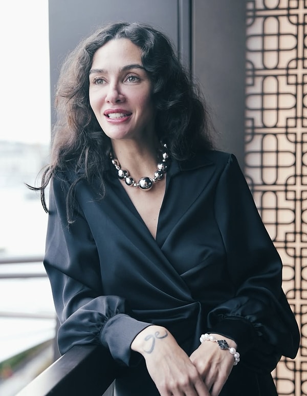 Birce Akalay Kimdir? Görseli