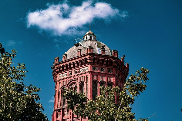 🕍 Historical and Religious Buildings: Balat's Cultural Heritage