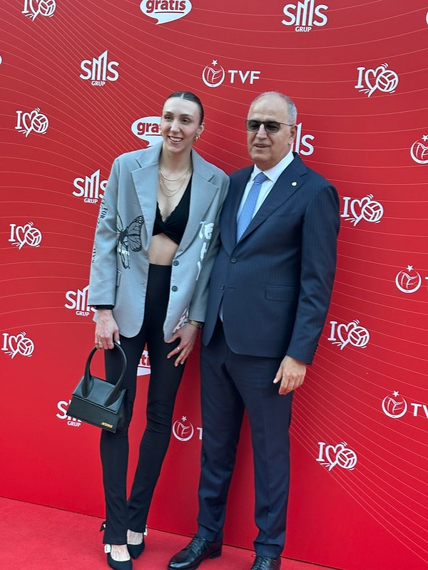 10. Aslı Kalaç