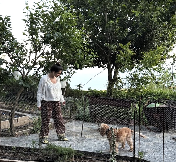 Meriç Aral, bugün paylaştığı pozlarına şu notu ekledi 👇