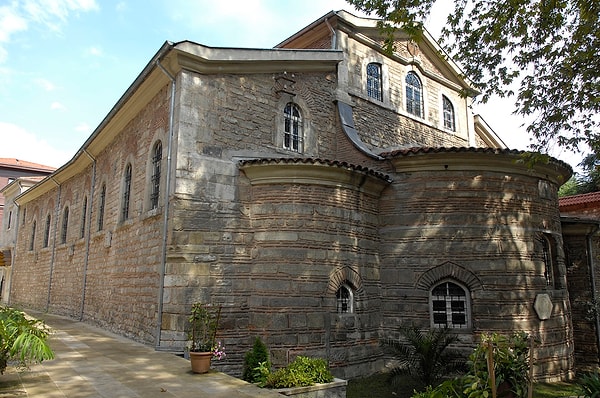 10. Aya Yorgi Patriarchate Church (St. George's Cathedral)