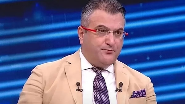 Türkiye Gazetesi yazarı Cem Küçük, soruşturma hakkında sosyal medya hesabından paylaşım yaptı.