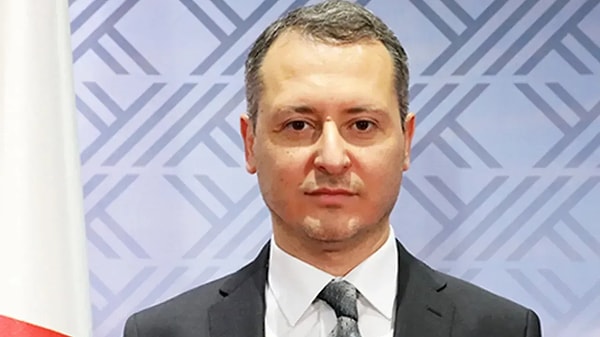 Metin Dağdeviren, makalenin ‘sahte’ olduğu iddialarına yönelik Barış Pehlivan’a konuştu.