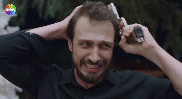 Mustafa gecenin unutulmaz ismi oldu. Görseli